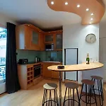 Cosy 2br - Sleeps 7 - Arc De Triomphe * 파리