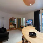 Cosy 2br - Sleeps 7 - Arc De Triomphe 아파트 *