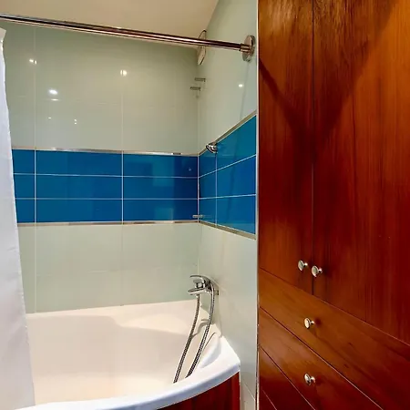 Elegant 2br - Sleeps 7 - Walk To Arc De Triomphe *