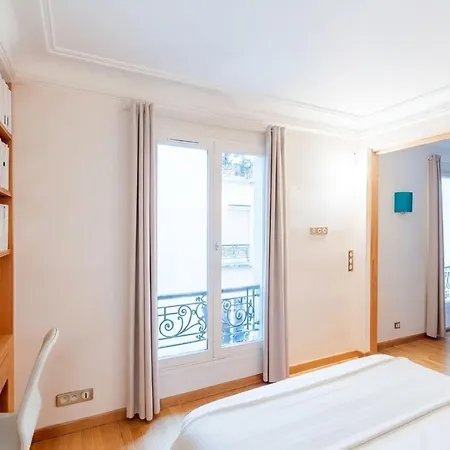 Appartamento Elegant 2br - Sleeps 7 - Walk To Arc De Triomphe