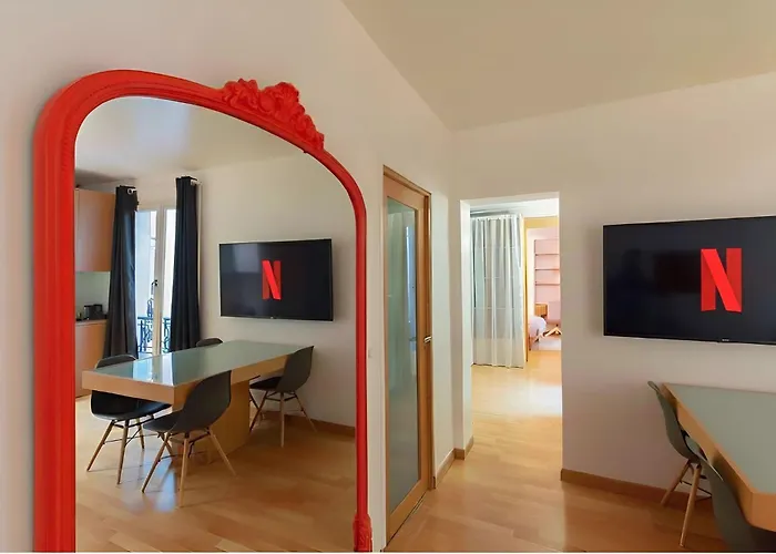 Апартаменты Spacious 2br For 7 - Near Palais Des Congres Париж