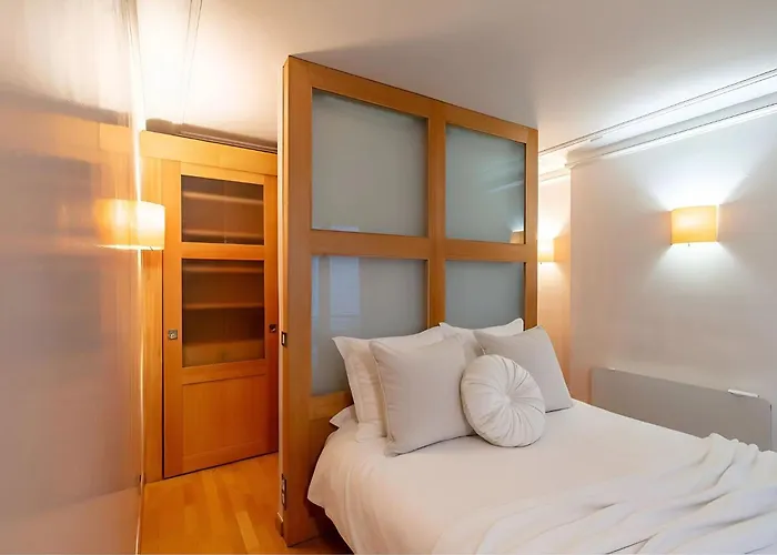 Spacious 2br For 7 - Near Palais Des Congres Апартаменты *