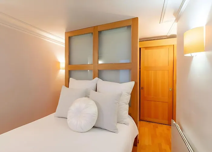 Spacious 2br For 7 - Near Palais Des Congres Апартаменты *